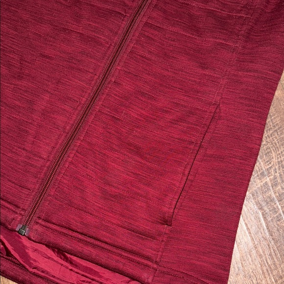 Ariat Women's Red Jacket - Picture 6 of 15